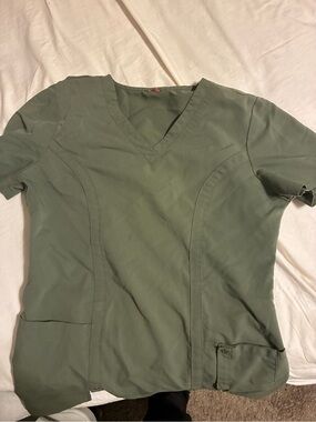 Dickies scrub top Olive Green Women's V-Neck and gray dickies scrub top